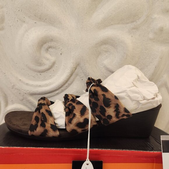 Vionic Park Rizzo - Women's Wedge Sandals Tan Leopard. NIB. Size: Various - Picture 5 of 12